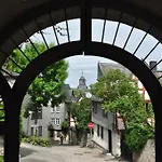 Gaestehaus Priester 3*