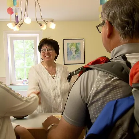 Gaestehaus Priester 호텔 림부르크안더란