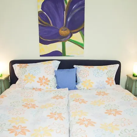 호텔 Gaestehaus Priester 3*